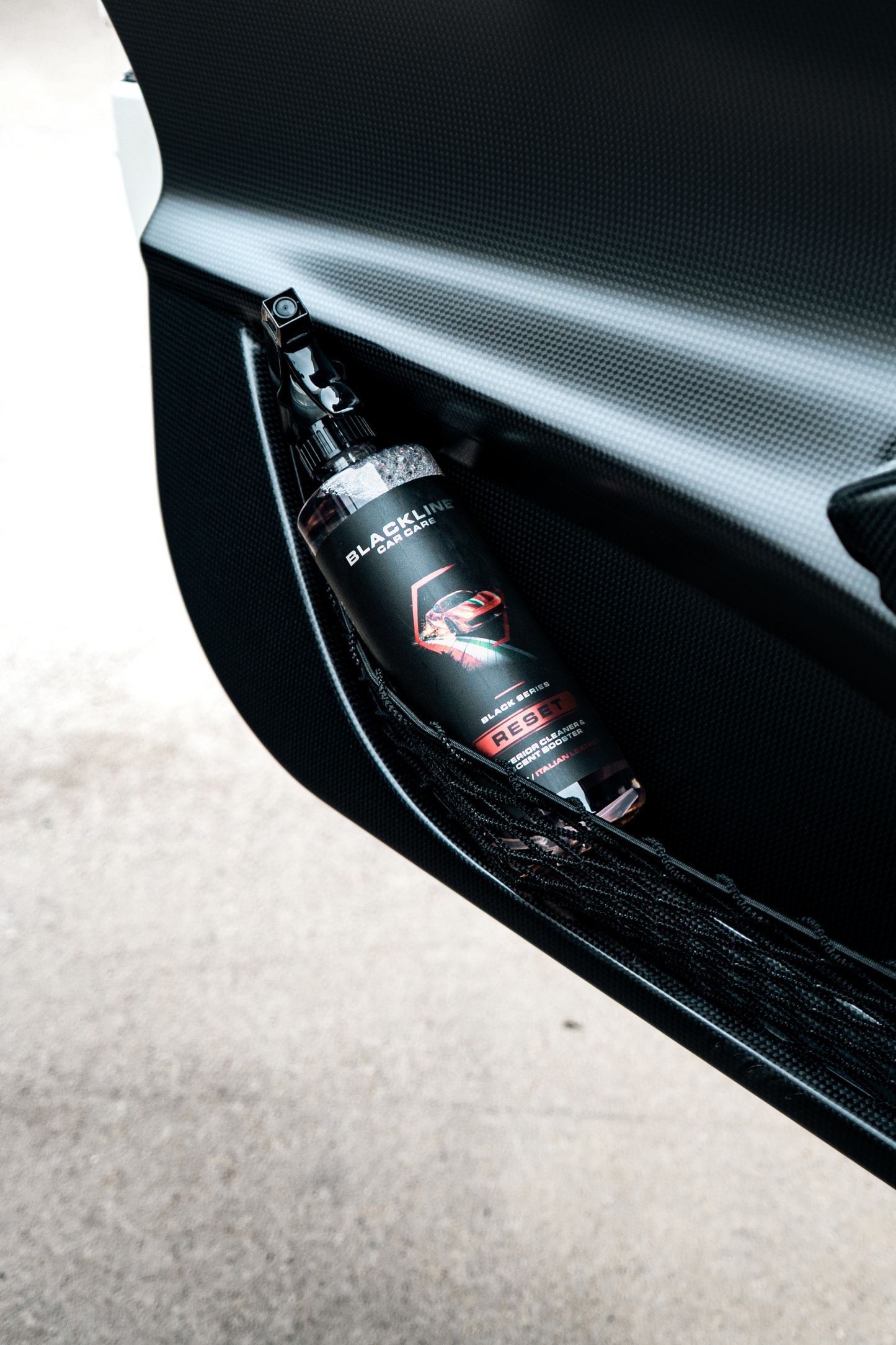 BLACKLINE® LIMPIADOR DE INTERIORES Y MEJORADOR DE AROMA